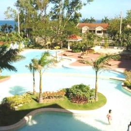 2BR Mactan Beach Condo, La Mirada Residences