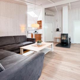 Strandblick - Dorf 1 Ferienhaus 06, hotell i Priwall