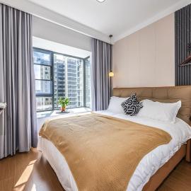 Annie 2704-only 260 metres from Metro Line 2 Exit C of BeiChun, hotel in Kunming