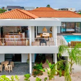 The Villas by LXRYHOME, отель в городе Ян-Тил