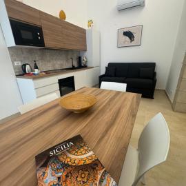 Nanè Maison