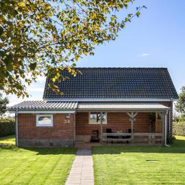Awesome Home In Tønder With Wifi、トゥナーのホテル
