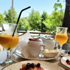 Amorino Tirana B&B