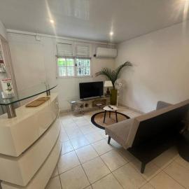 Joli Studio à la Villa l'Ensoleillée avec son grand Jardin
