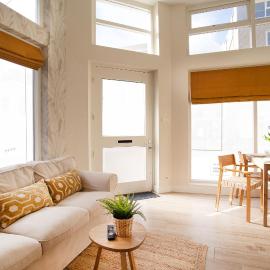 Contemporary apartment near the beach