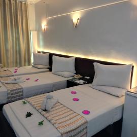 Abo Elwafa Hotel, hotel sa Suhaj