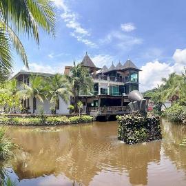 Airis Sanctuary Resort, hotel in Pantai Cenang