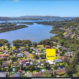 Three bedroom house in Gosford,close to M1, Brisbane Water, Stadium、ゴスフォードのホテル