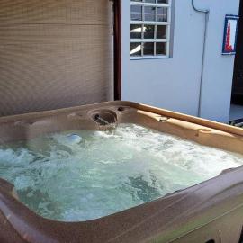 El Faro Apart with Jacuzzi AC free Wifi Fully Equipped, hotel em Pole Ojea