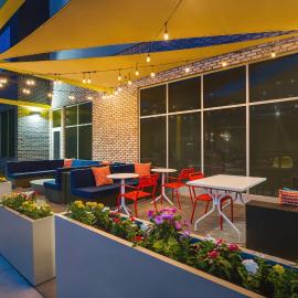 Tru By Hilton Charlotte Tyvola I-77, hotelli kohteessa Charlotte
