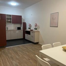 T&K Apartments- 2 Room Apartment - Heart of Solingen - Private parking