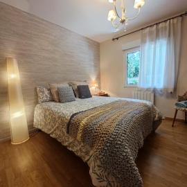 ALOJAMIENTO MIRABUENOS, hotel in Aranda de Duero