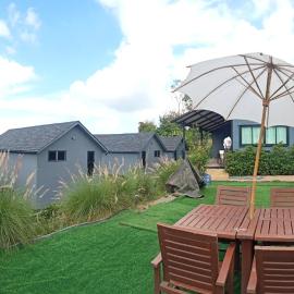 บ้านพัก เย็นเย็นแคมป์ปิ้ง อิน เขาค้อ, Hotel in Ban Pa Daeng