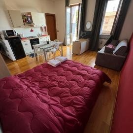 Pantone Cremisi-Seregno Center, hotell i Seregno