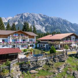 Hotel Ramsaueralm, hotel sa Ramsau am Dachstein