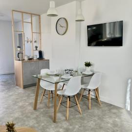 Appartement cosy et calme avec parking et terrasse privés, hotel Cravanche városában