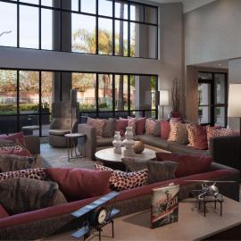Courtyard by Marriott Oakland Airport