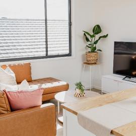 Entire Unit 02 Rooms 04 King Single Beds 11 kms to Goldcoast Airport، فندق في Terranora