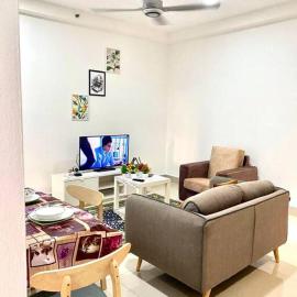 Cozy Shaftsbury Netflix tv box pakin wifi king bed netflix wifi free parking 1116, hotel in Cyberjaya