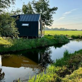 TinyHouse Noorderlicht、Haastrechtのホテル
