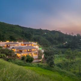 SaffronStays Skyfall - 4BR boho-chic villa with pool, jacuzzi, game room & stunning hill views near Table Land, Panchgani, hotel in Panchgani