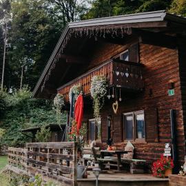 Knusperhäuschen, hotel in Sattendorf