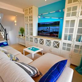 Panorama Blue