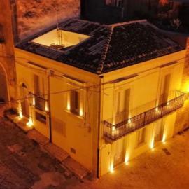 Re barocco Centro storico Scicli a 5 min dal mare