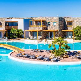 Ostria Resort & Spa: Yerapetra şehrinde bir otel