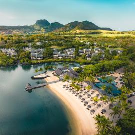 The Bay Club at Anahita, hotel in Beau Champ