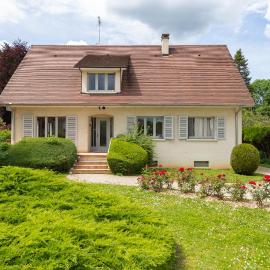 LE PARC DE JEANNE, hotel in Voiteur