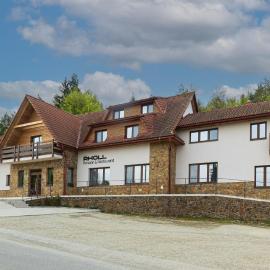 RHOLL Pension & Restaurant, hotell sihtkohas Hámry