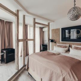 Boutique Hotel Düsseldorf Berial، فندق في دوسلدورف
