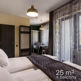 Ikonik Spa Hotel, hotell i Nyíregyháza