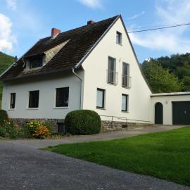Ferienhaus Fischbachtal, hotelli kohteessa Heimbach