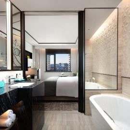 Crowne Plaza Wuzhen by IHG, hótel í Tongxiang