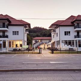 Potočari Han, hotel en Srebrenica