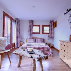 Chalet Alpina résidence Val Claret – hotel w mieście Tignes