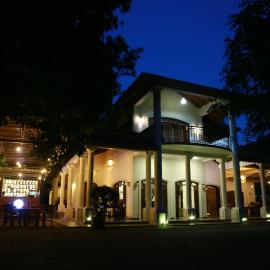 Adaviya Resort, מלון במאייאנגאנאיה