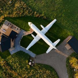 Ilmatar Airplane Lodge, Hotel in Uurainen