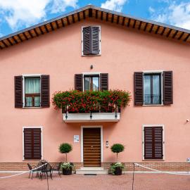 Sibilla Ospitalità, hotel en Visso