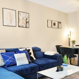 Cosy 2BR Aylesbury Home, Sleeps 4, Parking, Work, Leisure, Friendly