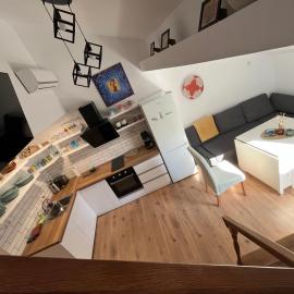 stylish three bed condo