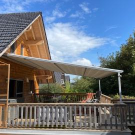 Haus Kleeblatt im Chiemgau, hotel in Siegsdorf