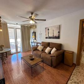 3 bedroom Private Home Cómpeta Free Parking