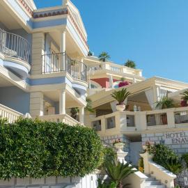Enavlion Hotel, hotel sa Chrysi Ammoudia