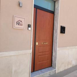 Nonno Rocco Guest House, hotel v destinácii Modugno