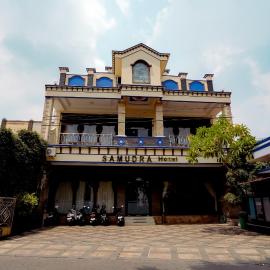 Samudra Hotel – hotel w mieście Jepara