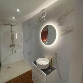 Studio de charme, Hotel in Bois-Grenier