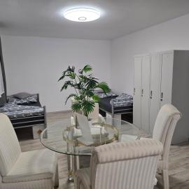 Big City Apartment Krefeld with Balcony